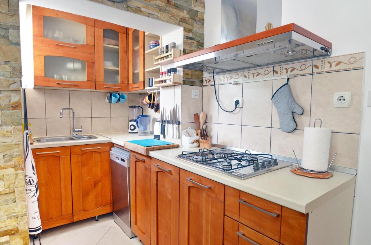 Apartment Oaza Котор Экстерьер фото